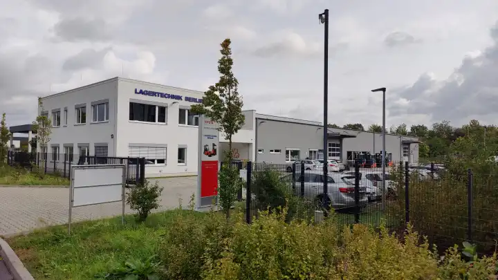 Neubau Unternehmenssitz für Lagerlogistik in Großbeeren