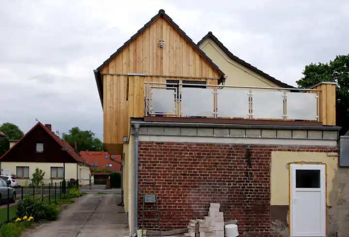 Überbauung Eingang mit einem Wohnraum, Fürstenwalde