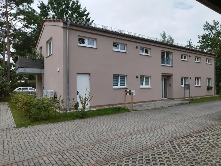 Mehrfamilienhaus mit 4 Wohneinheiten in Zeesen