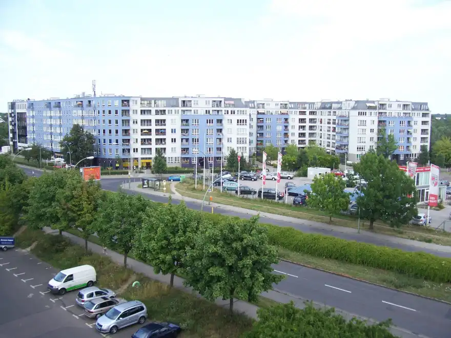 Neubau Wohn- und Geschäftshaus in der Prenzlauer Promenade, Berlin